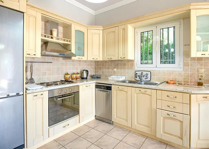 Villa Zaira Halikounas